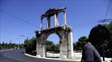 Άδεια πόλη η Αθήνα