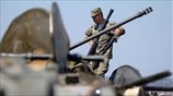 Εντολή Ποροσένκο να τεθούν σε συναγερμό οι ένοπλες δυνάμεις λόγω Κριμαίας