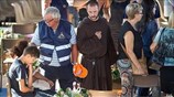 Ιταλία: Ανείπωτος πόνος στις πρώτες κηδείες θυμάτων του Εγκέλαδου - Στους 290 οι νεκροί