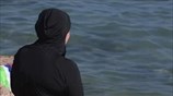 Διχάζει τη Γαλλία το μπουρκίνι