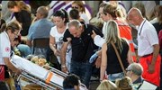 Ιταλία: Σε κλίμα βαθιάς οδύνης η πρώτη κηδεία θυμάτων από το φονικό χτύπημα του Εγκέλαδου