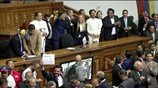 Βενεζουέλα: Φουντώνει η σύγκρουση της αντιπολίτευσης με τον πρόεδρο Μαδούρο