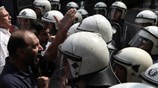 Πορεία πρώην εργαζομένων του Athens Ledra προς το Μαξίμου