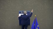 Πακέτο Γιούνκερ: Επενδύσεις με το βλέμμα στο μεταναστευτικό