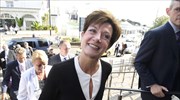 Νέα αρχηγός του UKIP η Νταϊάν Τζέιμς στη θέση του Φάρατζ