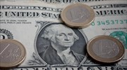 Ανοδικά το δολάριο χάρη στην απόφαση της Bank of Japan
