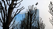 Allianz: Η πολυετής κρίσης συρρίκνωσε την περιουσία των Ελλήνων