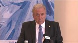 Δ. Αβραμόπουλος: Μόνη λύση μια κοινή λύση στο μεταναστευτικό