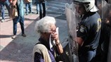 Ένταση και χημικά στην πορεία των συνταξιούχων