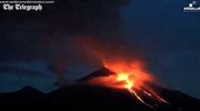 Timelapse: Νυχτερινά πλάνα από νέες εκρήξεις του ηφαιστείου Κολίμα