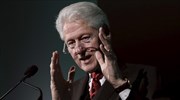 ΗΠΑ: Γυναίκα κατηγορεί τον Μπιλ Κλίντον ότι την παρενόχλησε σεξουαλικά το 1980