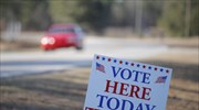 Δημοσκόπηση: Μόνο οι μισοί Ρεπουμπλικάνοι θα αποδεχθούν νίκη της Κλίντον