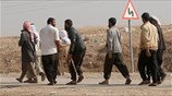 Σε αναζήτηση ασφαλούς σημείου διαβίωσης χιλιάδες Ιρακινοί