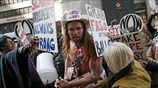 ΗΠΑ: Το κλίμα στη Νέα Υόρκη λίγο πριν ανοίξουν οι κάλπες