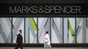 «Βουτιά» 90% στα κέρδη της Marks & Spencer