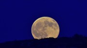 Biggest full moon since 1948 from Vouliagmeni beach