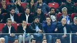 Στο γήπεδο Καραϊσκάκη ο Αλέξης Τσίπρας