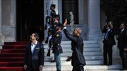 Στο Μέγαρο Μαξίμου ο Μπαράκ Ομπάμα