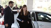 Σε εξέλιξη η συνάντηση της υπ. Εργασίας με τους εκπροσώπους των θεσμών