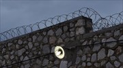 Μεταγωγή απεξαρτημένου κρατουμένου σε θεραπευτική κοινότητα με εντολή Στ. Κοντονή