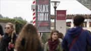 Black Friday: Αυξήθηκε η κίνηση, αιφνιδιάστηκαν οι έμποροι