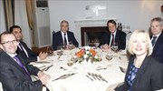 Κυπριακό: Επανέναρξη των συνομιλιών αποφάσισαν Αναστασιάδης - Ακιντζί