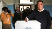 Ιταλία: Ψήφισε ο Ρέντσι - Σχετικά υψηλή η προσέλευση
