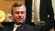 Αυστρία: Νέος πρόεδρος ο Βαν Ντερ Μπέλεν - Παραδοχή ήττας από το επιτελείο του Χόφερ