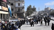 Χαλέπι: Εκατοντάδες άνδρες και έφηβοι αγνοούνται αφού πέρασαν σε κυβερνητικό έδαφος