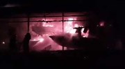 Θεσσαλονίκη: Υπό έλεγχο η πυρκαγιά στο υπόστεγο σκαφών