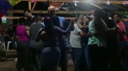 Κολομβία: Απολύθηκαν μέλη της αποστολής του ΟΗΕ που χόρευαν με αντάρτισσες της FARC