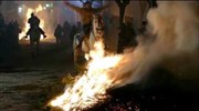 Ισπανία: Ιππεύοντας μέσα από φωτιές