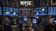 Wall Street: Δια χειρός Τραμπ ο Dow Jones πάνω από τις 20.000 μονάδες