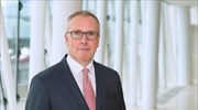 Top commodities trader sees signs of 2016 rally modestly continuing in 2017