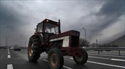 Προς το μπλόκο της Νίκαιας αγρότες από Τρίκαλα και Καρδίτσα