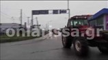 Προς το μπλόκο της Νίκαιας αγρότες από Τρίκαλα και Καρδίτσα