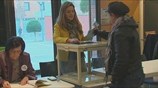 Αμόν εναντίον Βαλς για το χρίσμα των Γάλλων Σοσιαλιστών