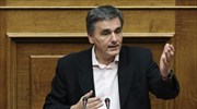 Ευ. Τσακαλώτος: «Πολιτικός αφρός» τα περί καβγάδων στην κυβέρνηση