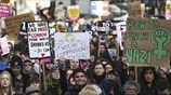 Διαδηλώσεις κατά της πολιτικής του Ντόναλντ Τραμπ σε Ευρώπη και Αυστραλία