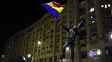 Συνεχίζονται οι διαδηλώσεις παρά την απόσυρση του διατάγματος για τη διαφθορά