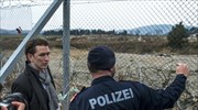 Μεταναστευτικό: Ικανοποίηση του Αυστριακού ΥΠΕΞ για το κλείσιμο του βαλκανικού διαδρόμου