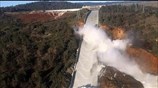 Εκκενώνεται φράγμα στην Καλιφόρνια