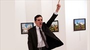 World Press Photo: Πρώτο βραβείο σε εκρηκτική εικόνα που μαρτυρά το μίσος της εποχής