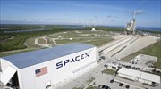 SpaceX: Επανδρωμένη πτήση με δύο ιδιώτες γύρω από το φεγγάρι το 2018