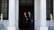 Καζνέβ: Εμπιστοσύνη και αλληλεγγύη προς την Ελλάδα