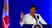 Φιλιππίνες: Με στρατιωτικό νόμο απειλεί τον νότο ο Ντουτέρτε
