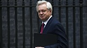 Ντέιβις: Η Βουλή δεν πρέπει να έχει βέτο στο Brexit