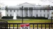 ΗΠΑ: Υπό κράτηση ύποπτος που οδήγησε το αυτοκίνητό του στις πύλες του Λευκού Οίκου