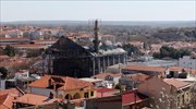 Έρευνα για τα αίτια της πυρκαγιάς στο τέμενος Βαγιαζήτ ζητεί η Άγκυρα