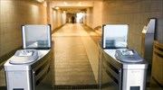 Τρεις συλλήψεις για φθορές σε ακυρωτικά μηχανήματα
